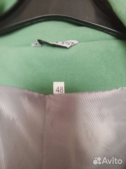 Пальто женское 48 размер демисезонное