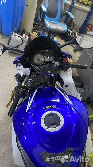 Suzuki gsxr 1000 k8