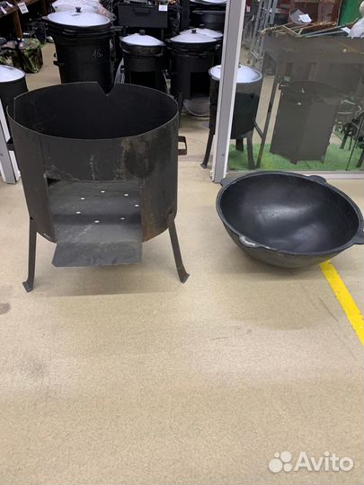 Казан чугунный с печкой (для кафе)