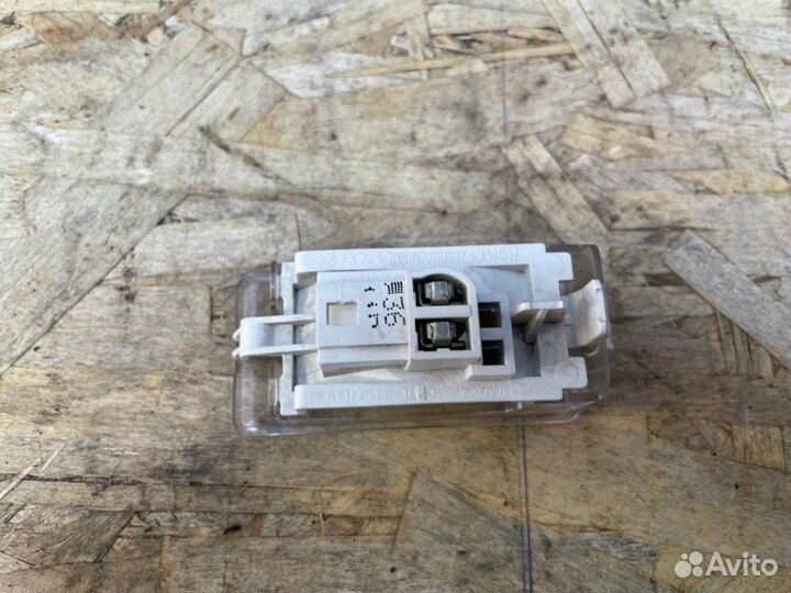 Плафон подсветки багажника Renault Sandero Stepway