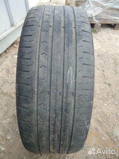 Continental ContiPremiumContact 5 205/55 R16