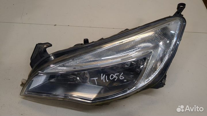 Фара (передняя) Opel Astra J, 2011