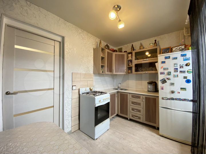 2-к. квартира, 44 м², 1/3 эт.