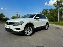 Volkswagen Tiguan 2.0 AMT, 2017, 204 000 км, с пробегом, цена 2 350 000 руб.