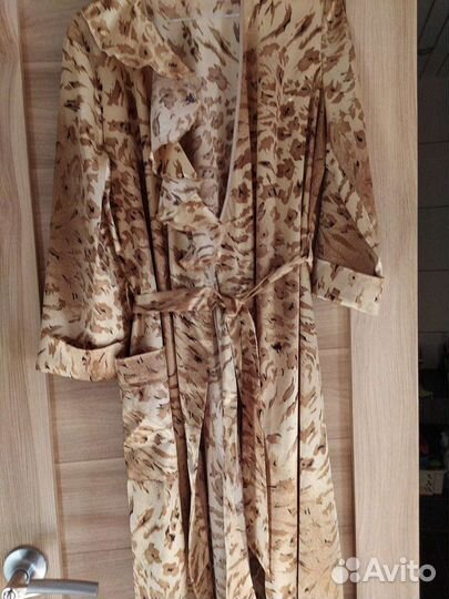 Халат из атласа