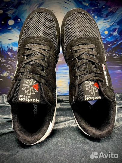 Кроссовки Reebok черные