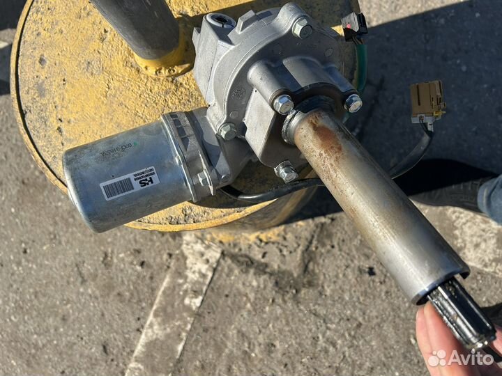 Моторчик рулевая колонка