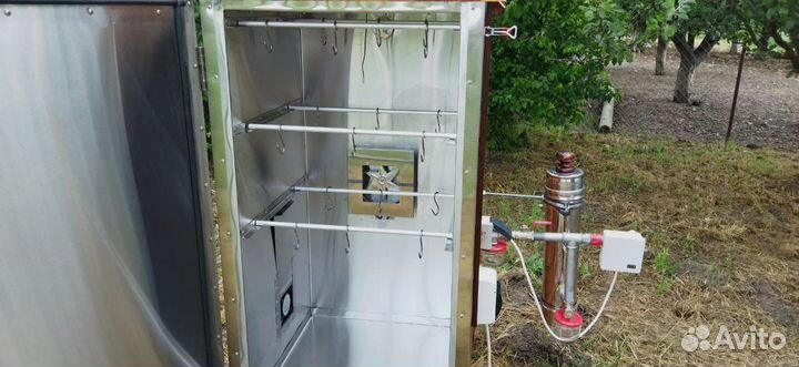 Коптильный шкаф