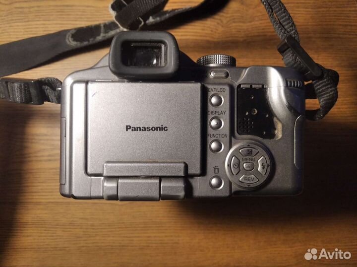 Фотоаппараты Sony и Panasonic Lumix