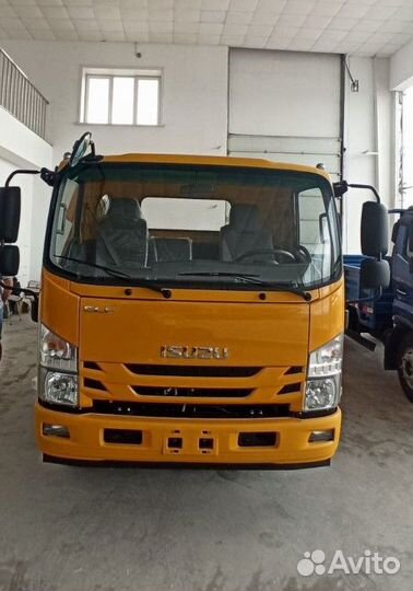 Эвакуатор Isuzu Elf, 2022