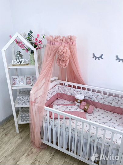 Комплект в кроватку