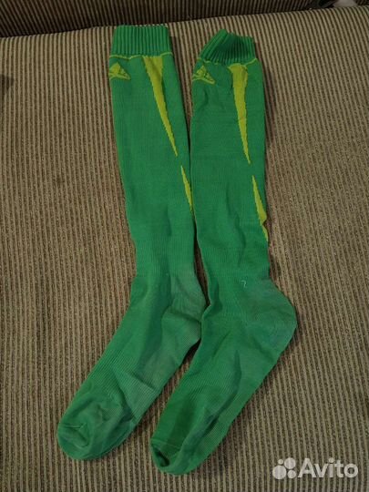 Спортивные футбольные гетры