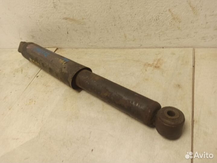 Амортизатор задний 4532551