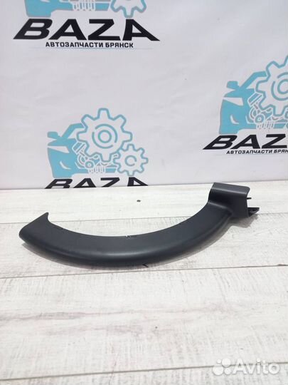 Накладка петли багажника правая Audi A6 C7