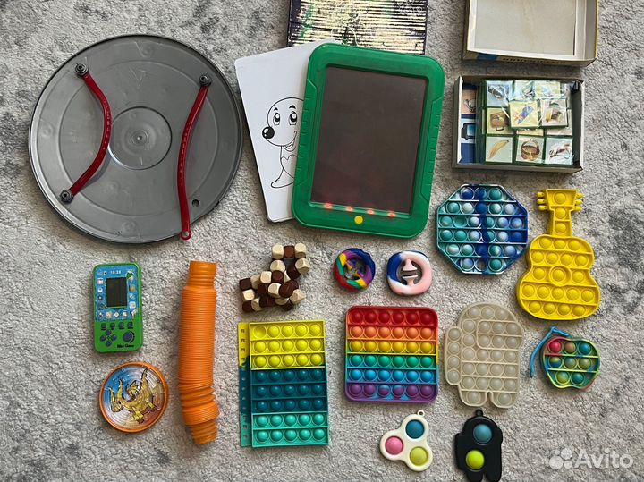 Развивающие детские игрушки пакетом