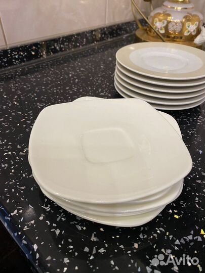 Набор блюдец