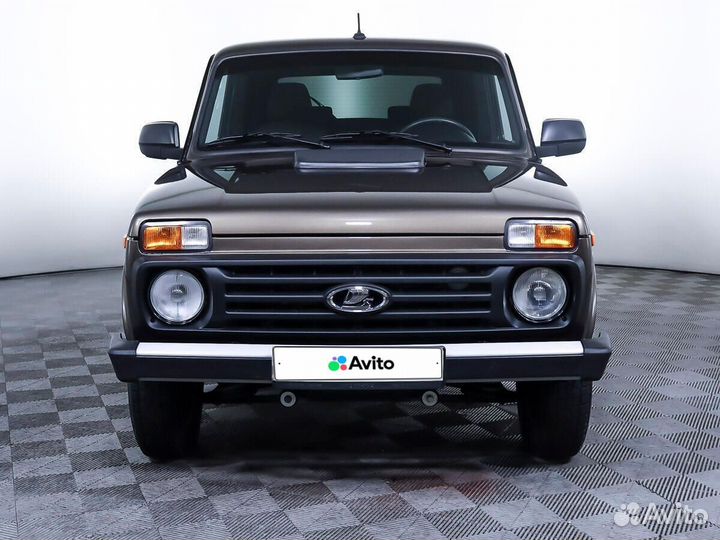 ВАЗ Niva Legend 1.7 МТ, 2022, 308 км