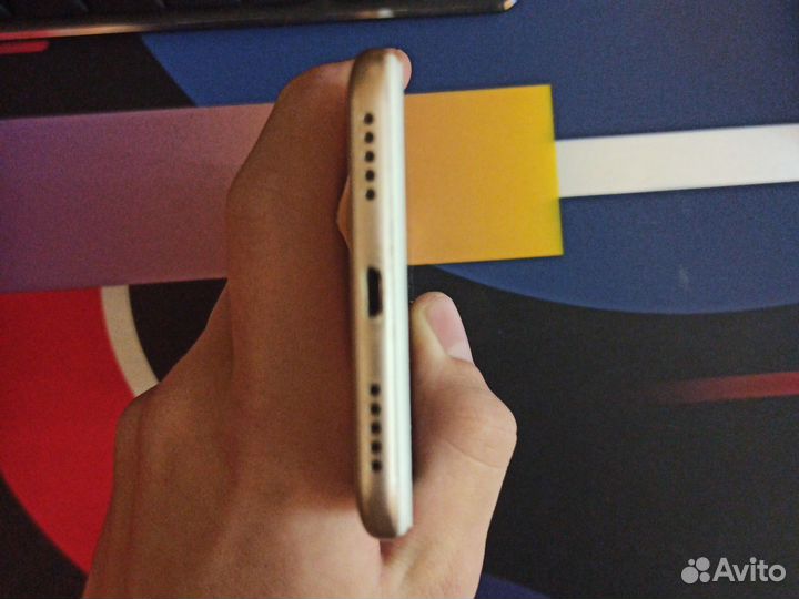 Xiaomi Redmi 5 Plus, 4/64 ГБ