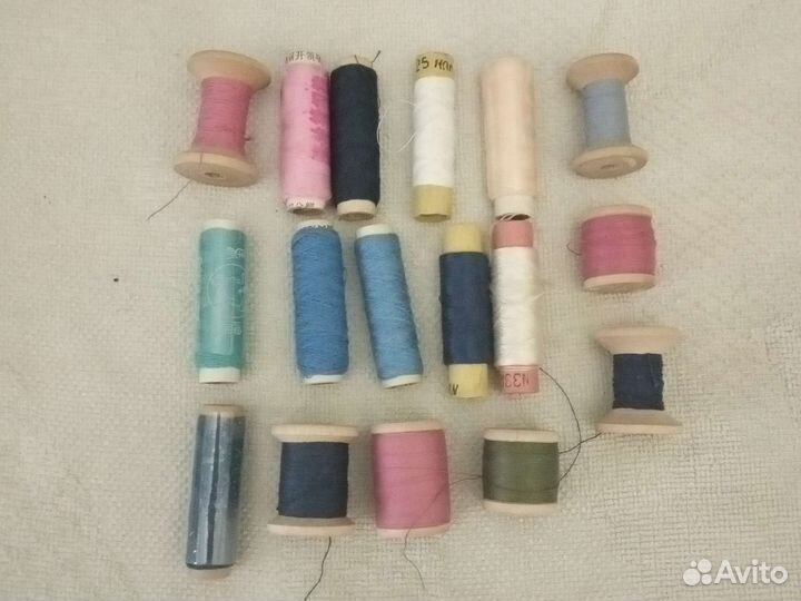Наборы ниток для шитья