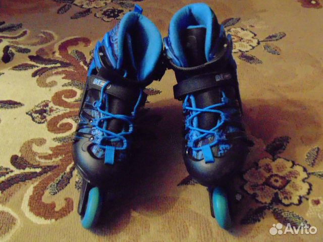 Роликовые коньки разные