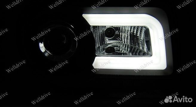 Фары передние Chrysler 300C 05-10 галоген черные