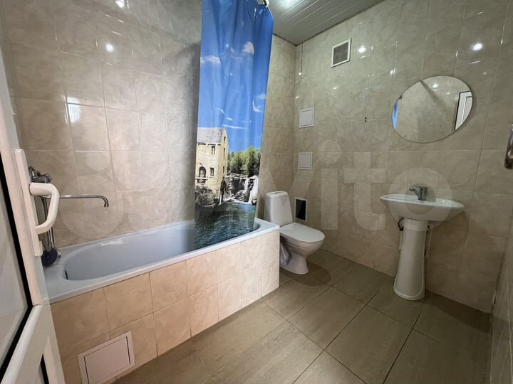 Комната 55 м², 2/4 эт.