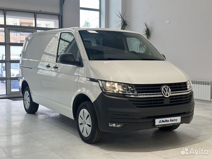 Volkswagen Transporter цельнометаллический, 2022