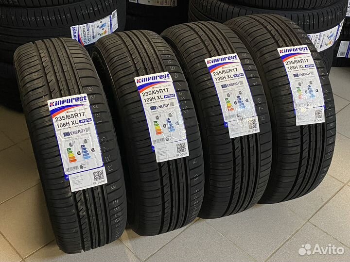 Kinforest KF550-UHP 235/65 R17 108H