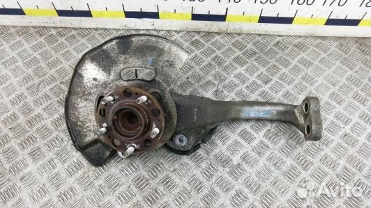 Ступица передняя левая hyundai genesis (85F02K901)