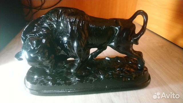 Статуэтка(касли) Зубр