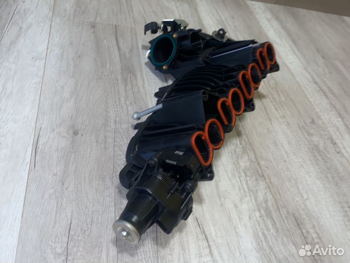 Впускной колектор BMW X3 2.0D