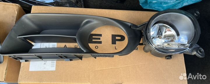 Комплект противотуманных фар тойота королла Е120