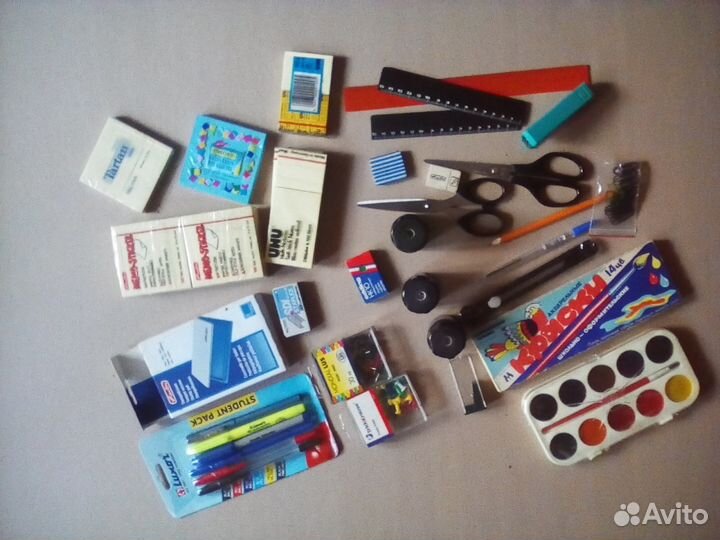 Карандаш. Бумага. Краски. Канцелярские принадлежно
