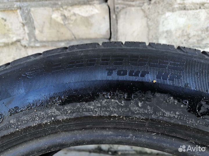 Michelin Latitude Tour HP 275/45 R19