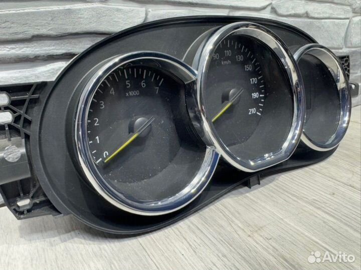Панель приборов Renault Logan 2