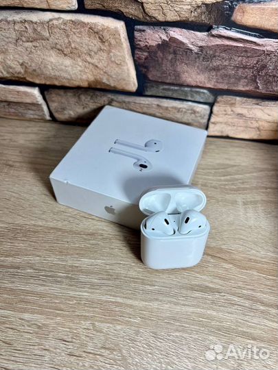Apple AirPods 2