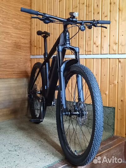 Горный велосипед (кастом, карбон рама L)