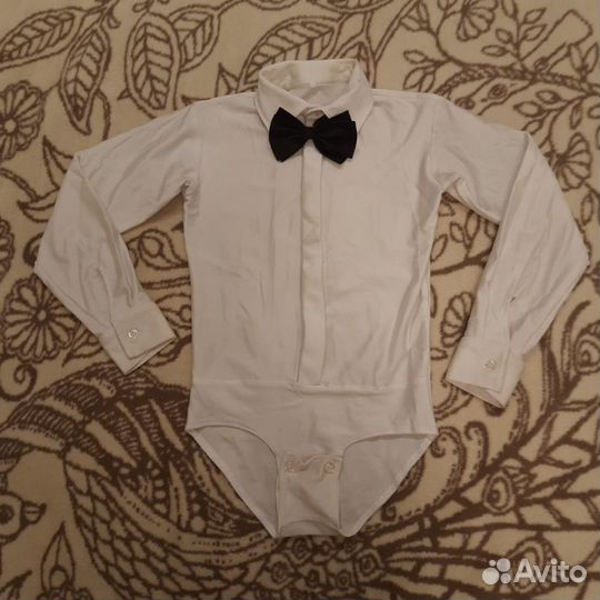 Футболка и брюки для бальных танцев на мальчика