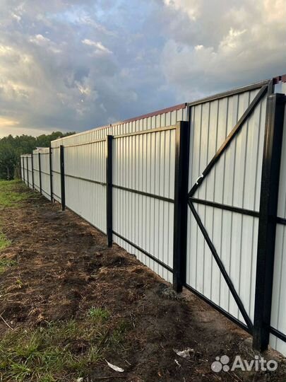Металлический забор профлист