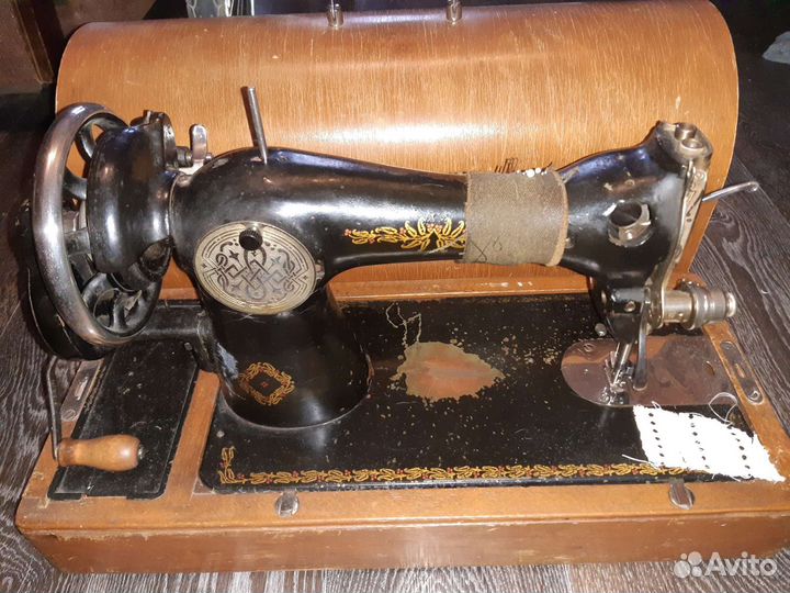 Швейная машинка
