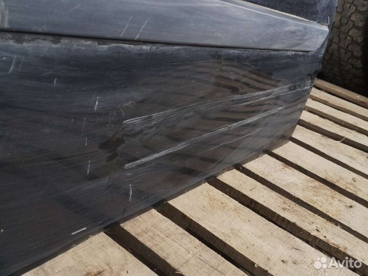 Дверь передняя правая Megan 2