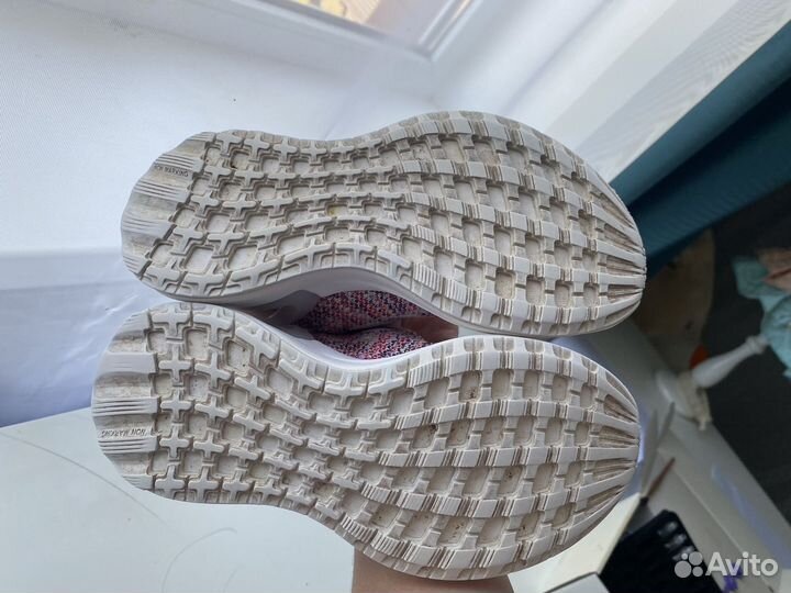 Adidas 28