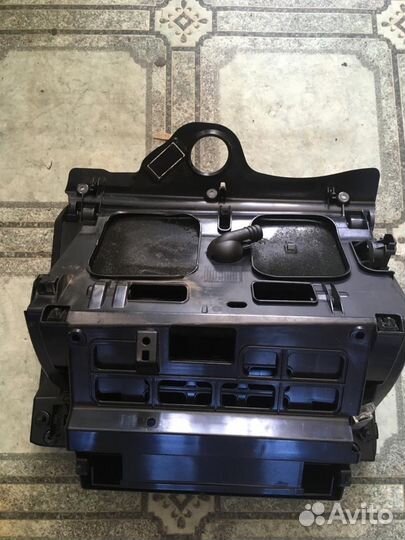 Бардачок Volkswagen Passat B6