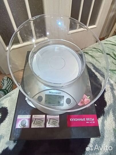 Весы кухонные новые MW 1451 SR
