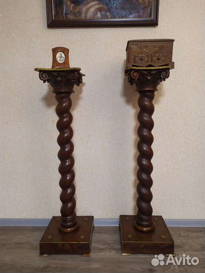 Антиквариат Консоль старинный красного дерева