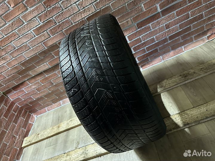 Pirelli Scorpion Winter 315/40 R21 111V