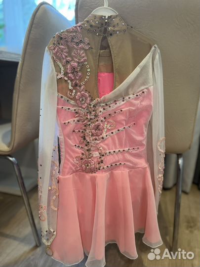 Платье для фигурного катания