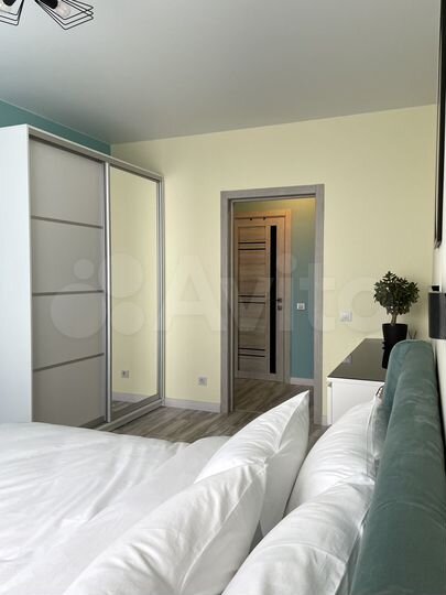 2-к. квартира, 53 м², 9/15 эт.