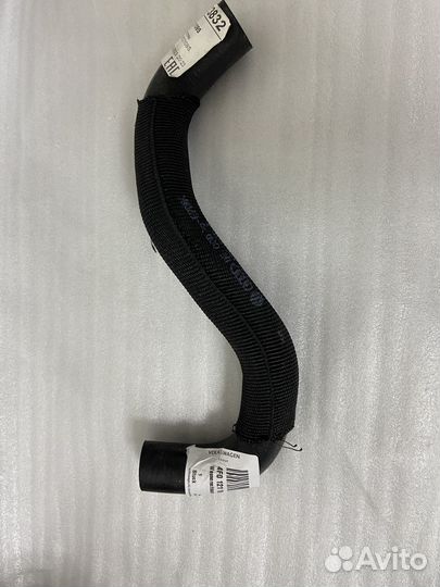 Патрубок VAG 4F0121109S