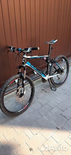 Велосипед Cube Ams 100 PRO двухподвес